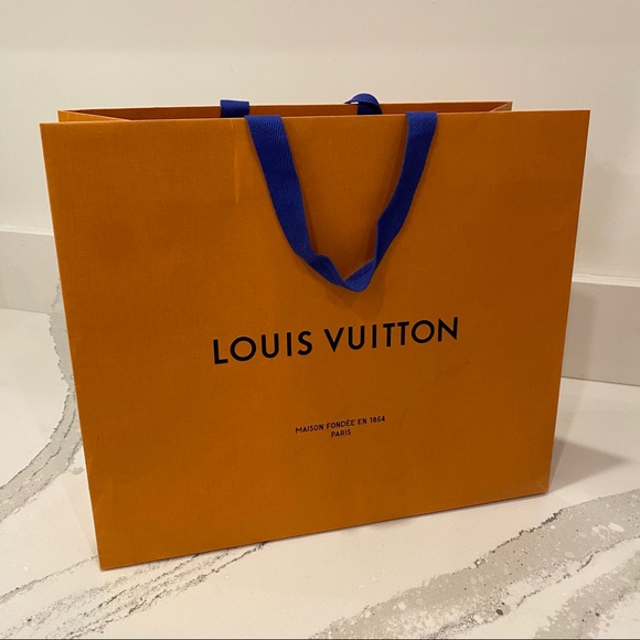Louis Vuitton Shopping Bag - Picture 3 of 6
